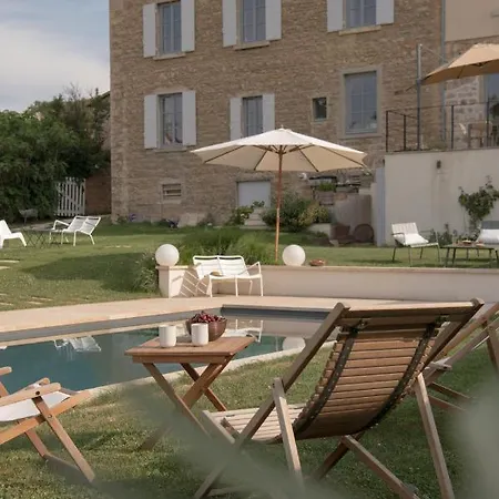 La Maison Des Monts D'or 4*