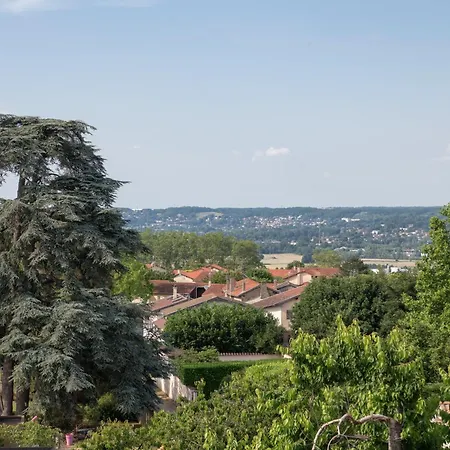La Maison Des Monts D'or