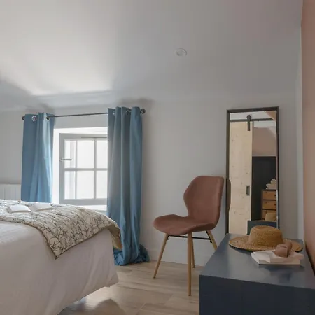 La Maison Des Monts D'or לינה וארוחת בוקר Saint-Germain-au-Mont-dʼOr