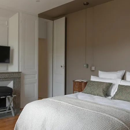 Bed & Breakfast La Maison Des Monts D'or