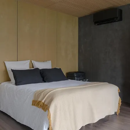 Bed & Breakfast La Maison Des Monts D'or Saint-Germain-au-Mont-d'Or