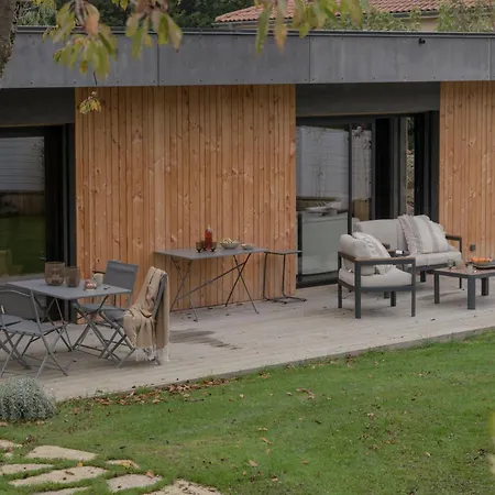 Bed & Breakfast La Maison Des Monts D'or Saint-Germain-au-Mont-d'Or